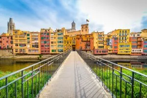 Beginnen Sie Ihre Reise im schönen Girona